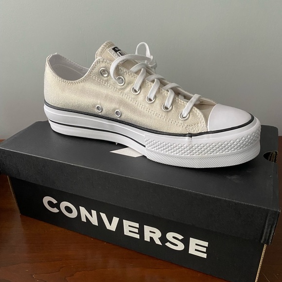 Women's Converse Chuck Taylor All Star Lift Shine Sneakers - Picture 7 of 10